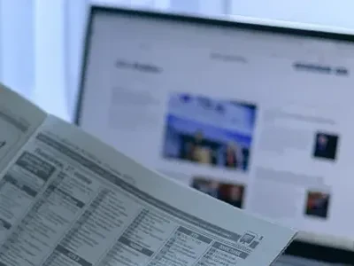 Teleskopowy siłownik hydrauliczny dwustronnego działania